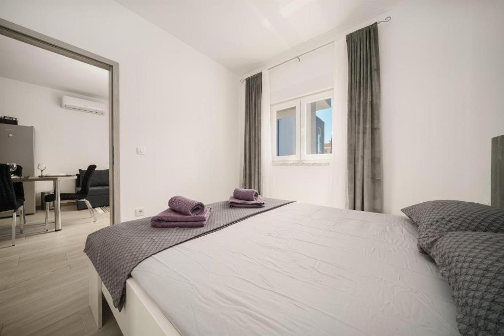 Apartments Dobrenic โวดีเซ ภายนอก รูปภาพ