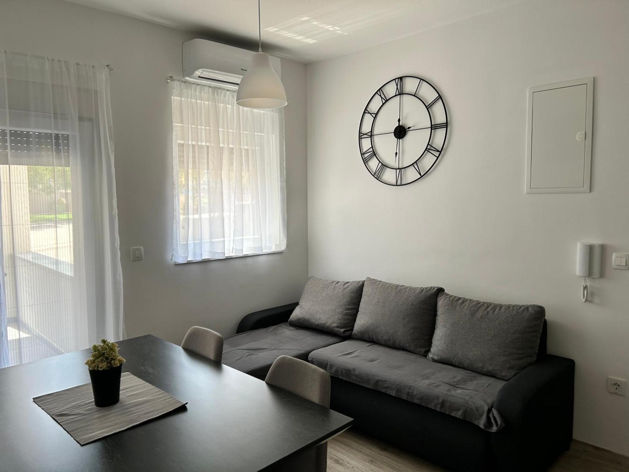 Apartments Dobrenic โวดีเซ ภายนอก รูปภาพ